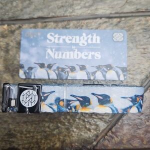 ZOX "STRENGTH IN NUMBERS" #627 Penguin COLLECTIBLE HOODIE STRING